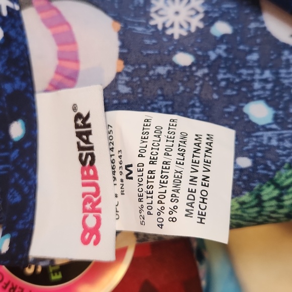 Holiday, Christmas,  Frosty, Snowman, Snowflake Workwear Nurse Scrubs (Set 3) - Picture 9 of 9